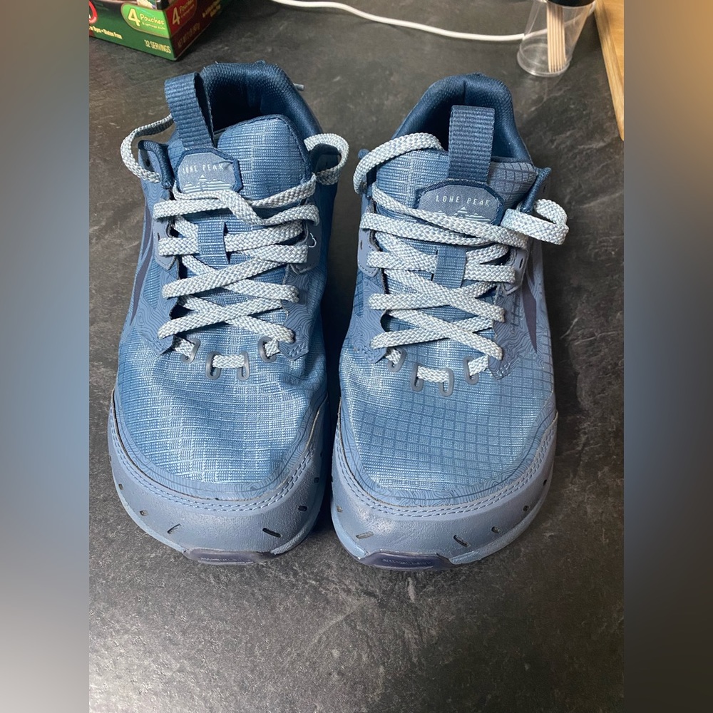 Altra Lone Peak 6
